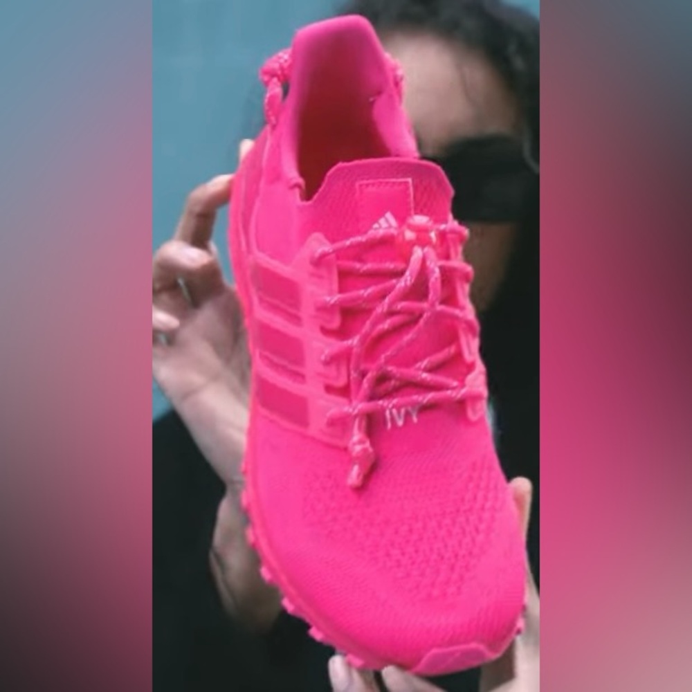 NEW IVY PARK IVY. HEART adidas x Ultraboost OG Shoes GX2336 Womens size listing